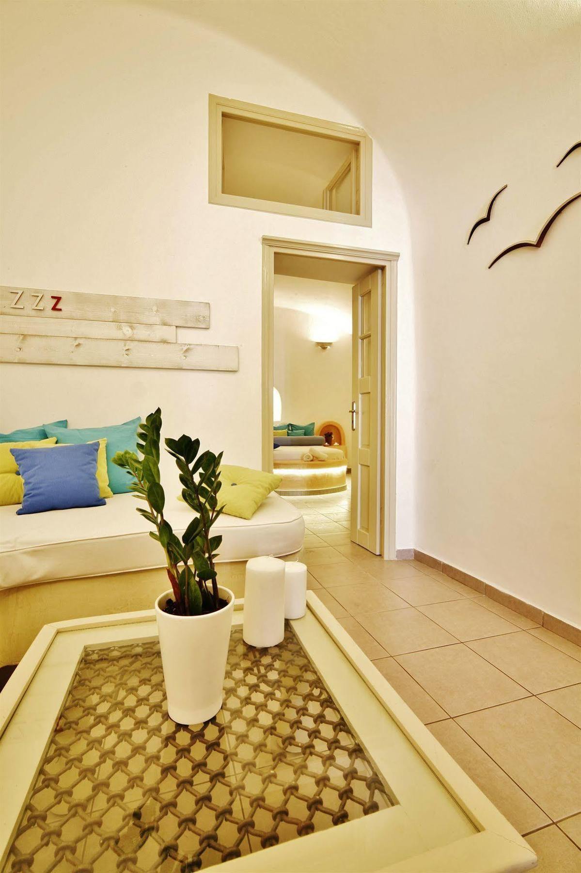 Chroma Suites Ия Экстерьер фото
